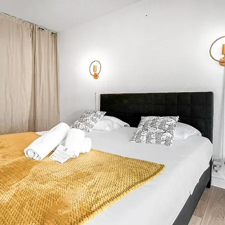 アパート Homey Rest - Parking Gratuit, Balcon Privee, Proche Gare Et Geneve, Wifi Gratuit アンヌマス
